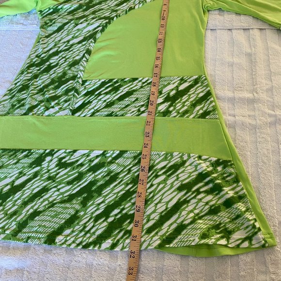 Fun patterned tunic-length t-shirt, - Picture 8 of 15